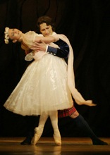 Klaudia Bittererová (La Sylphide), Boris Nebyla (James) 2